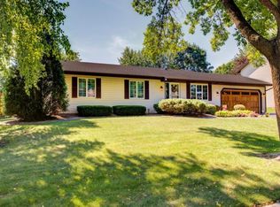 14825 95th Pl N, Maple Grove, MN 55369