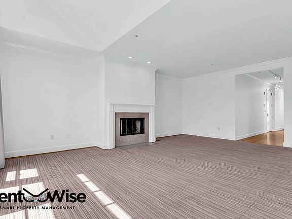 5th image of 2190 Fell St
