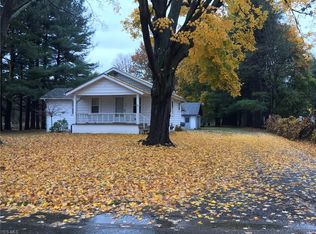 2735 Graybill Rd, Uniontown, OH 44685