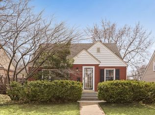 1962 Saunders Ave, Saint Paul, MN 55116