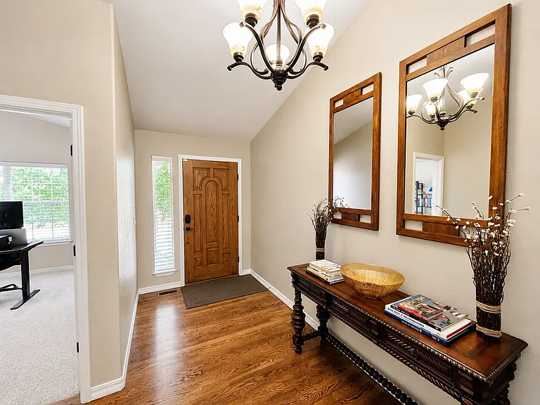 1102 Crystal Basin Dr — Photo 10