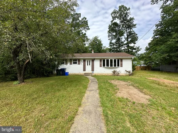 839 Willow Ln, Williamstown, NJ 08094