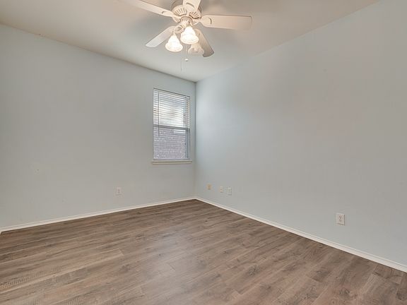 3rd image of 9732 Kingsmill Dr