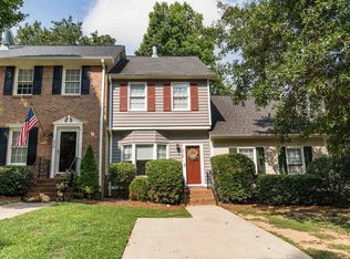 318 Woodburn Creek Rd, Spartanburg, SC 29302