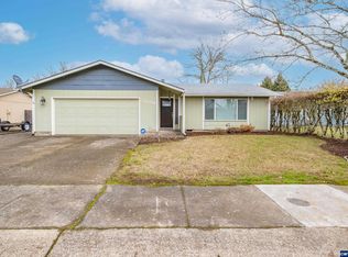 3294 Foxglove St, Lebanon, OR 97355