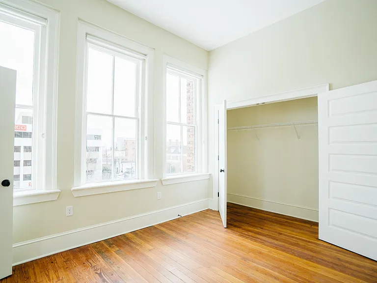 520 Mulberry St #402 — Photo 9