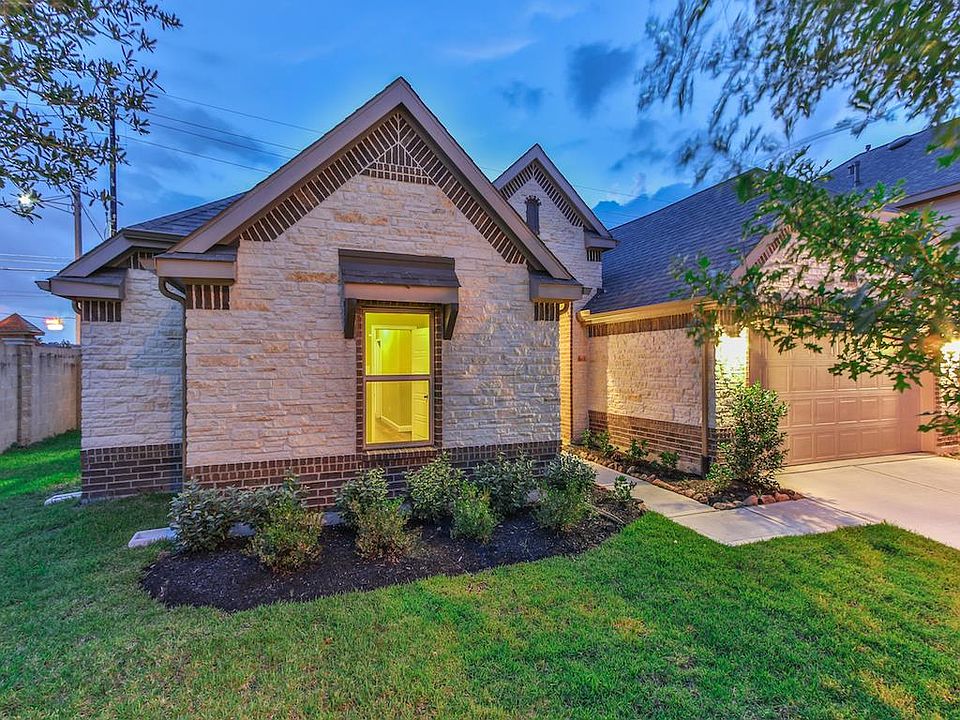 1st image of 4522 Hodges Run Ln