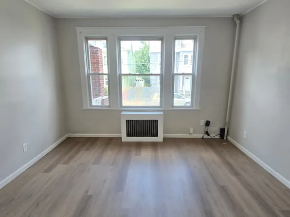 98 Grace St #1L, Irvington, NJ 07111