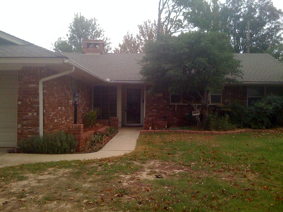 1st image of 6804 N Barr Ave