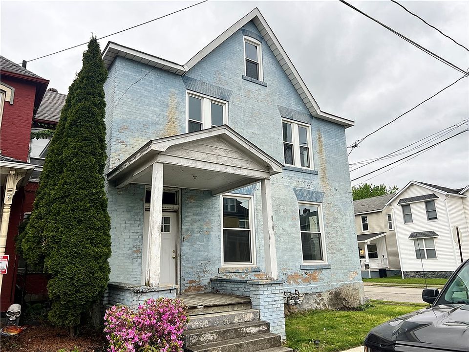 2nd image of 204 S Stewart St
