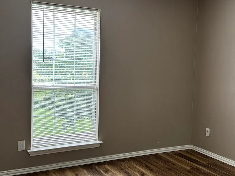 7942 Chisum Rd — Photo 10