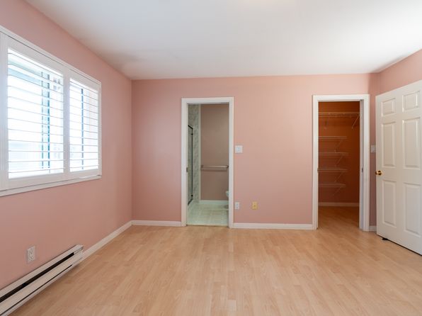 3 bedroom rental in Richmond — photo 13