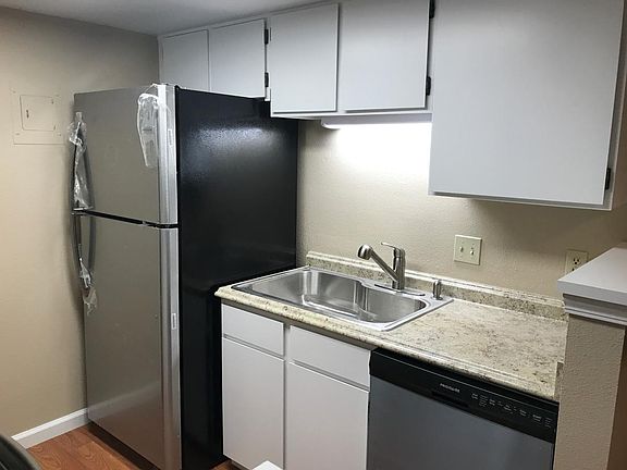 5th image of 4400 S Quebec St #106-C