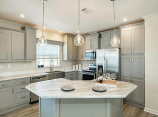 34689 Robins Song Rd, Zephyrhills, FL 33541