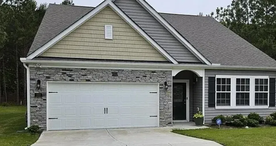 222 Lothian