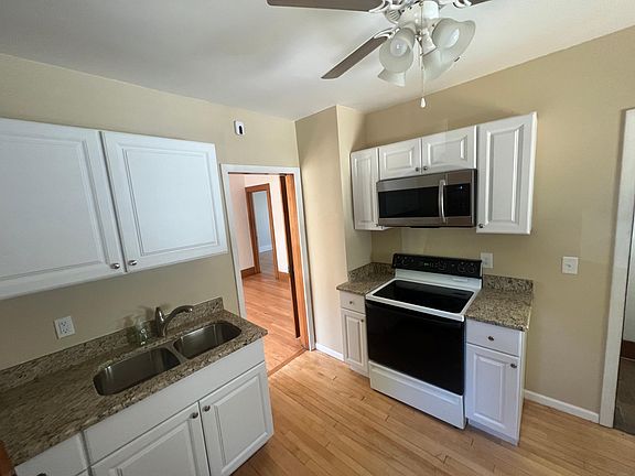 2nd image of 540 W College Ave