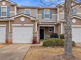 332 Oak Leaf Pl, Acworth, GA 30102