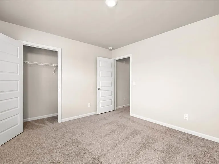 458 Furlough Dr — Photo 8