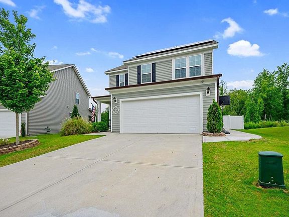 2nd image of 440 Wrenwood Dr