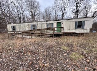 220 Henley Park Ln, Big Sandy, TN 38221