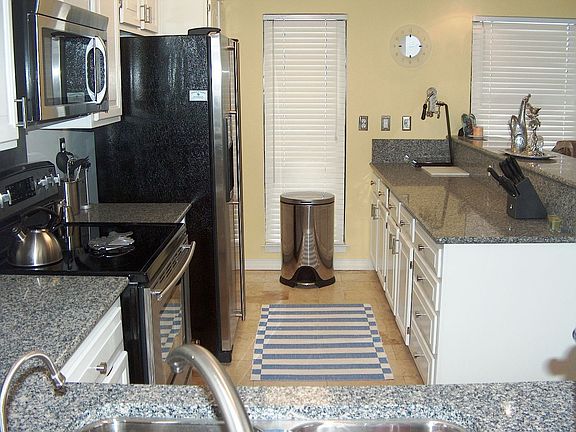 2nd image of 514 Gulf Shore Dr Unit 202