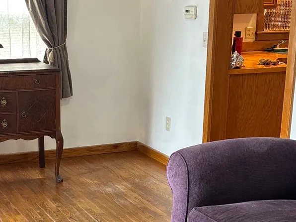 2203 8th St, Harlan, IA 51537