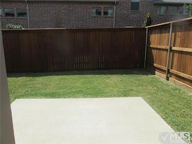 1139 Landon Ln — Photo 19
