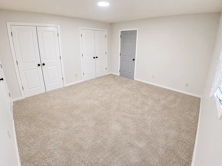 703 Mission Ave — Photo 4