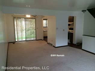 793 Locust Ridge Dr, Pittsburgh, PA 15209