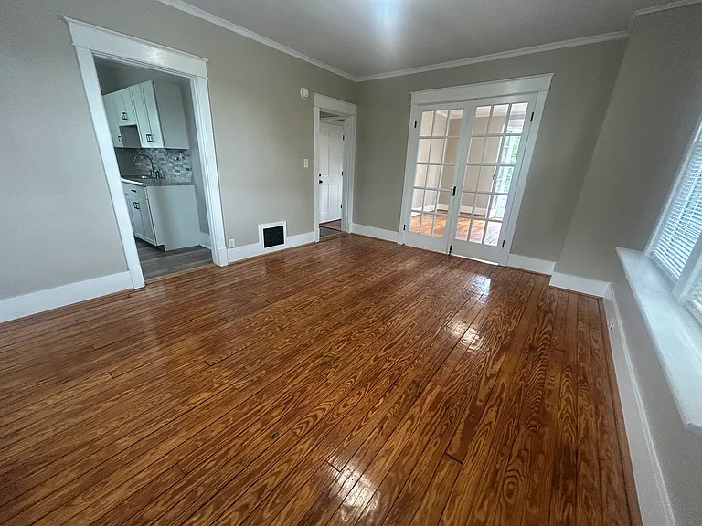 5307 Kenwood Rd #2 — Photo 7