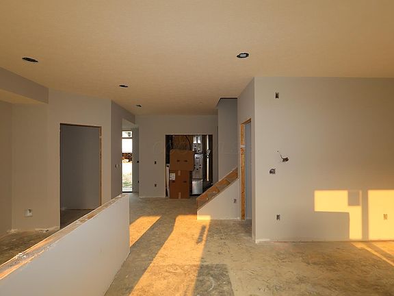 3rd image of 5714 Dutch Ln