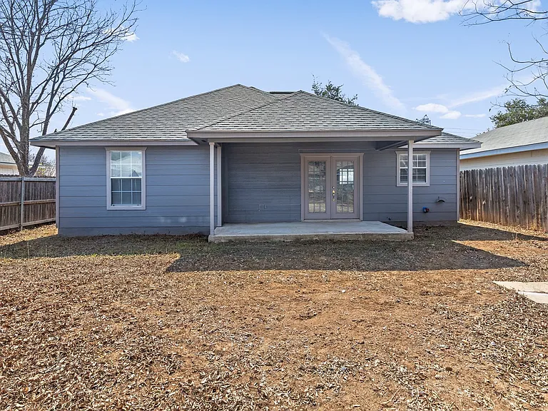3411 Avoca Dr — Photo 6