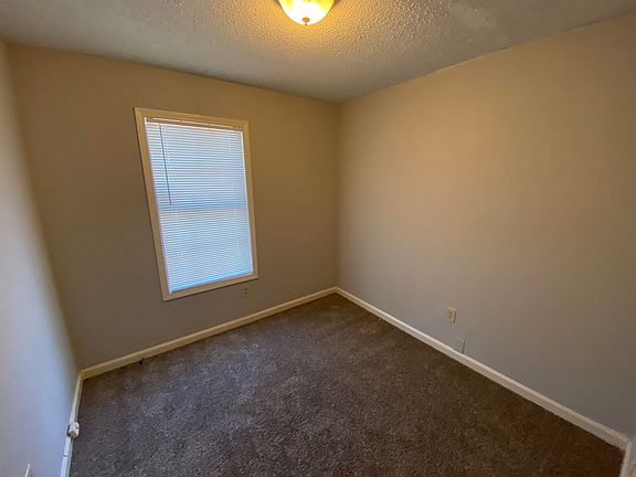 3rd image of 3386 Bestway Dr