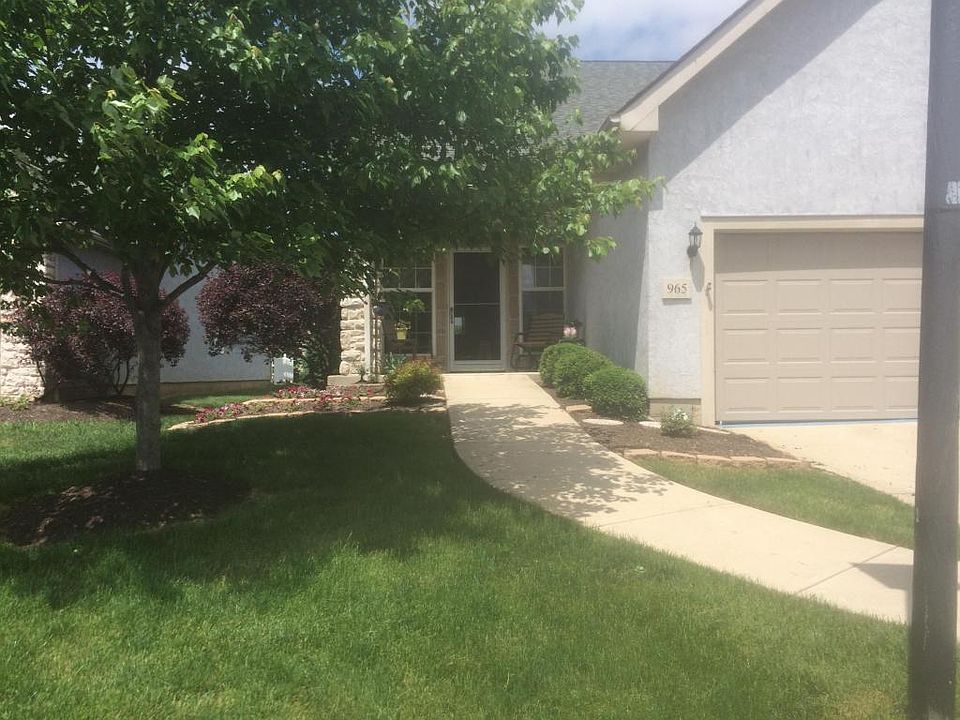 1st image of 965 Village Dr