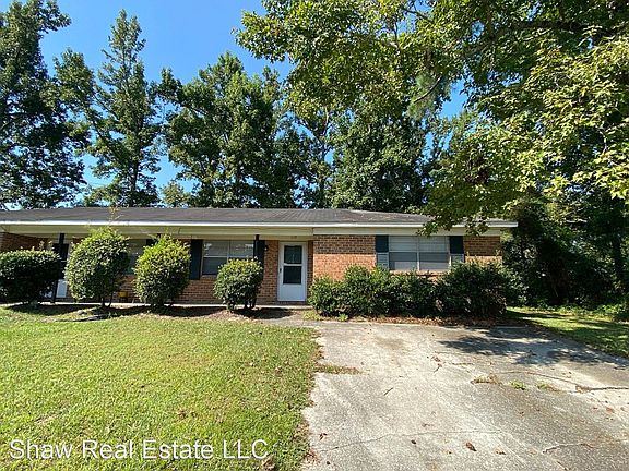 2nd image of 119 Mayberry Ct