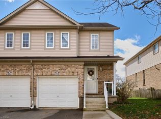 212 Red Clover Ct, Kitchener, ON N2E4J5