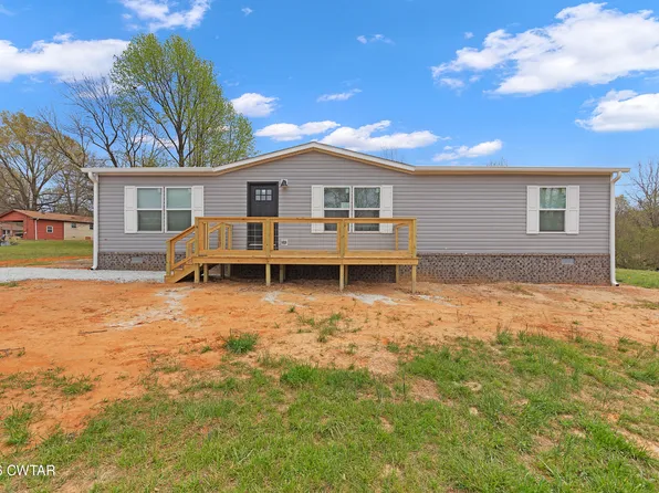 1 Old Jackson Rd, Trenton, TN 38382