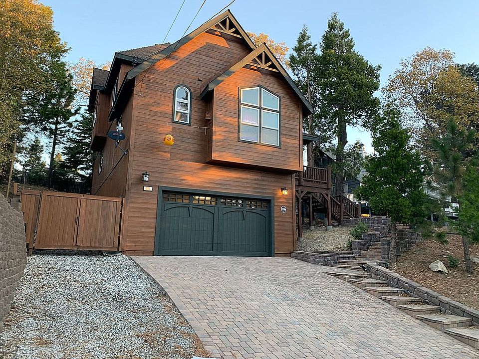 1st image of 322 Annandale Dr