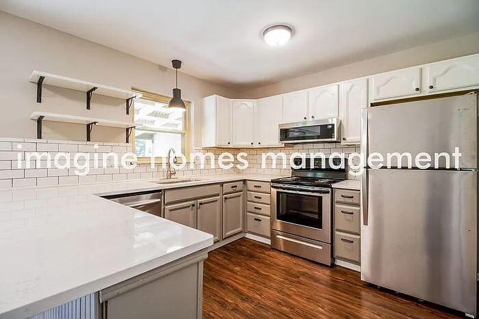 1469 Yellowglen Dr — Photo 6