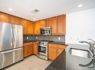 800 Jackson St APT 312, Hoboken, NJ 07030