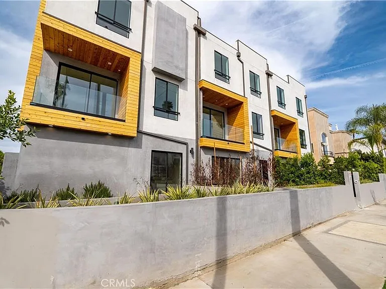 11858 W Flower Ln — Photo 41