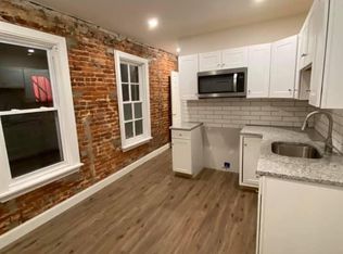 637 N 9th St, Reading, PA 19604