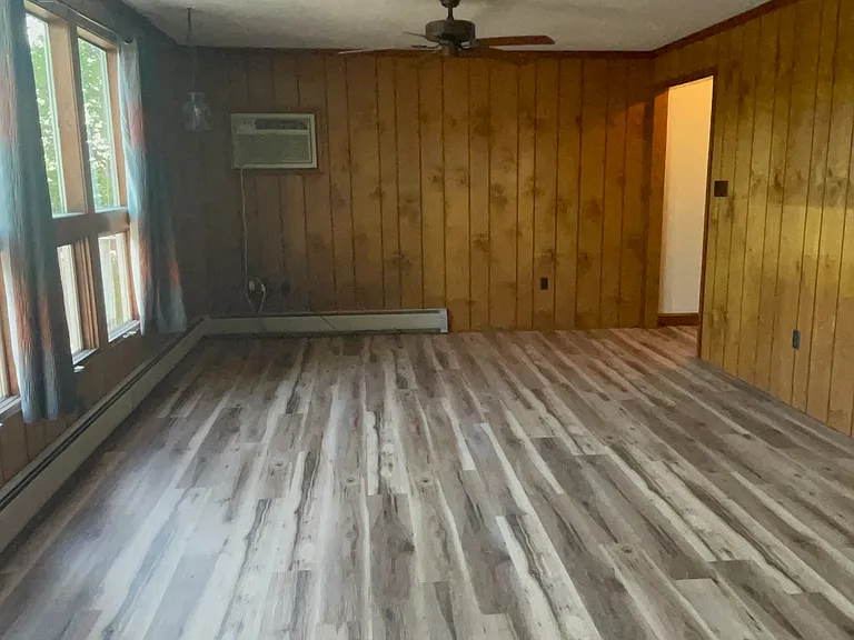 1112 Whiteford Rd — Photo 8
