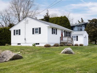 56 Maplewood Ave, Westerly, RI, 02891