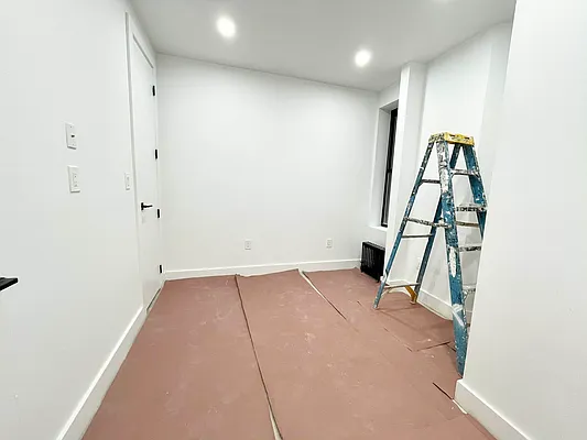 Rented by Ink Realty Services LLC | media 28