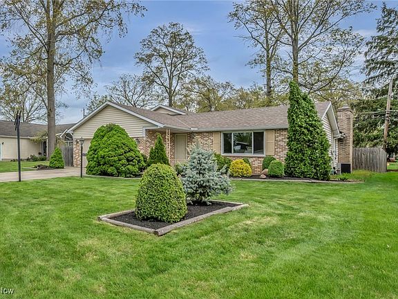 2nd image of 5107 Seven Pines Dr