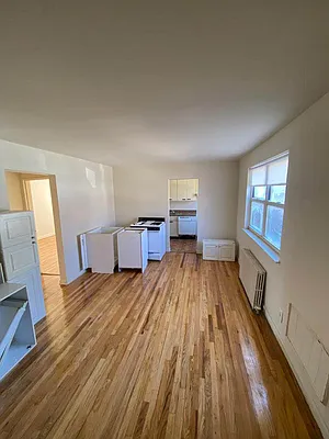 Rented by Contact Realty | media 9