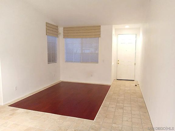 4th image of 905 Glendora Dr