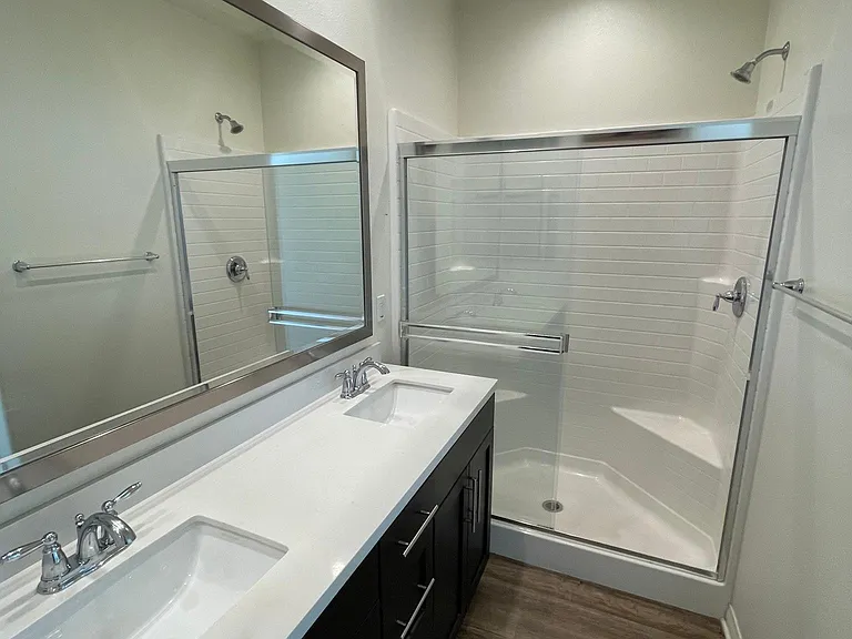 501 Hummingbird Ln — Photo 13