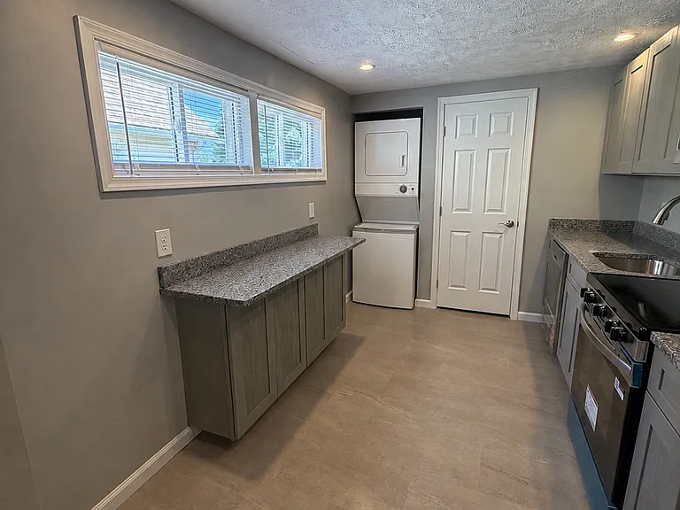 730 Boulevard Ave #2 — Photo 5